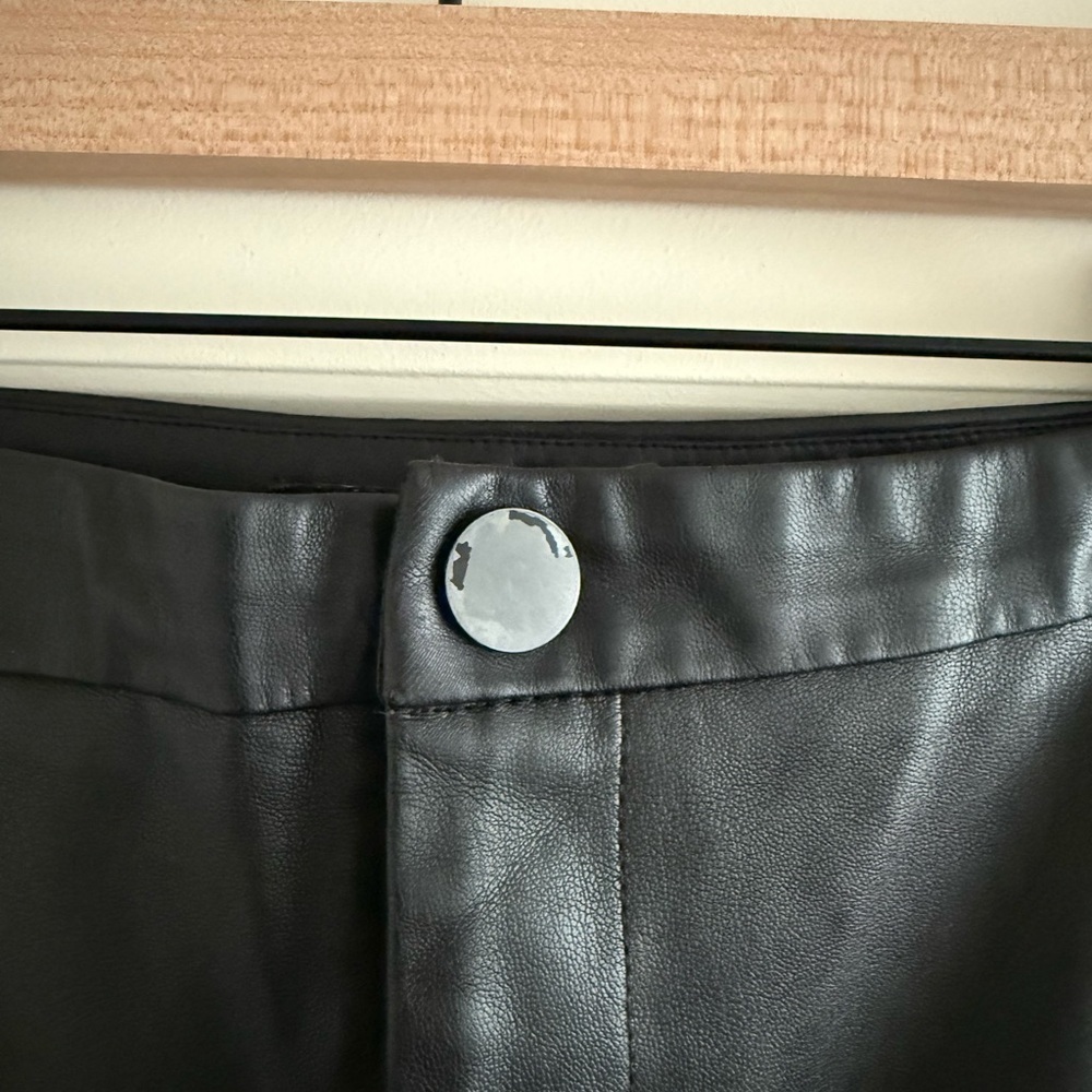 Zara Women’s Skinny Faux Leather Pants Zipper Detail Size Small - Picture 4 of 6